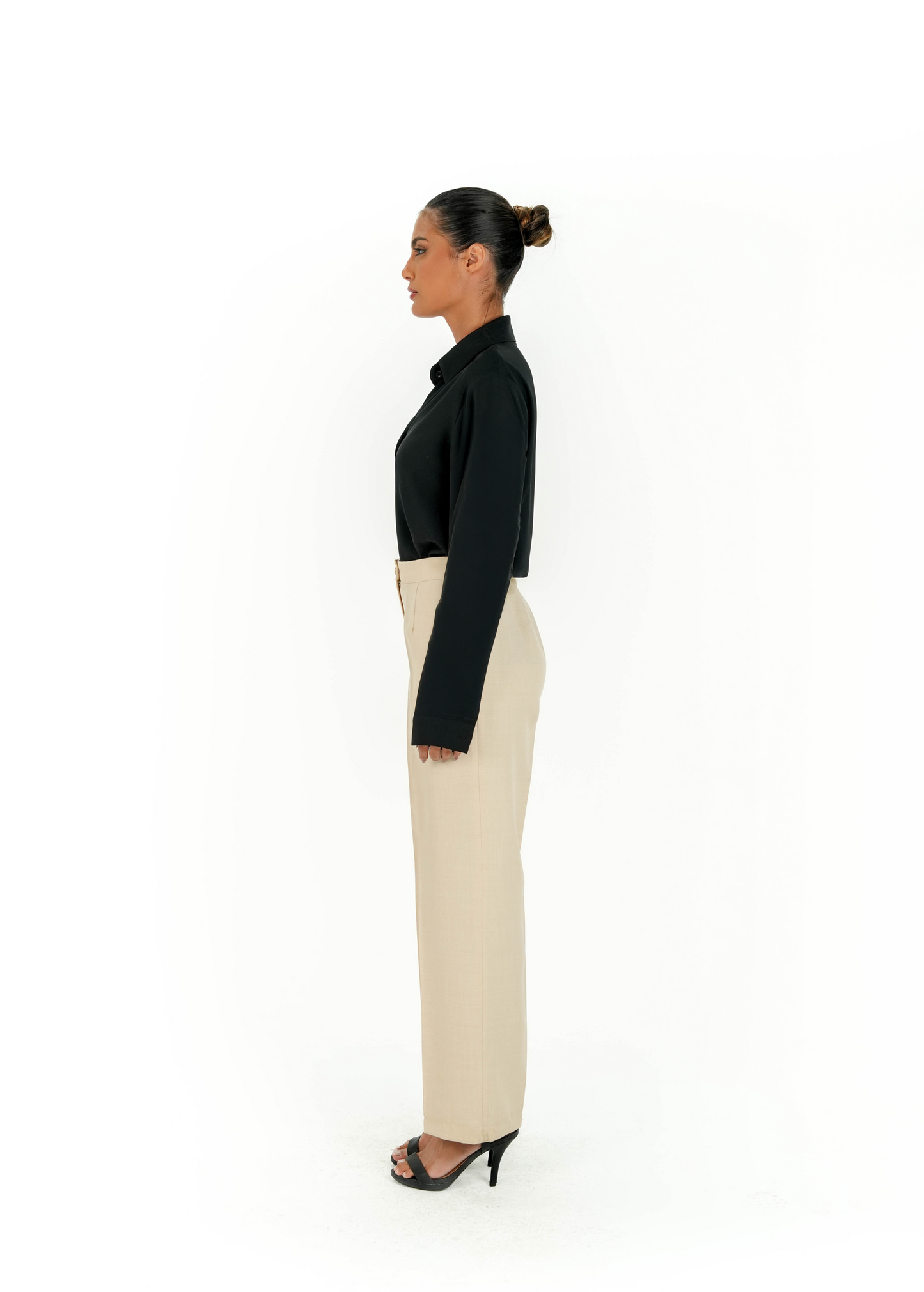 Kayan Classic Trousers in Beige