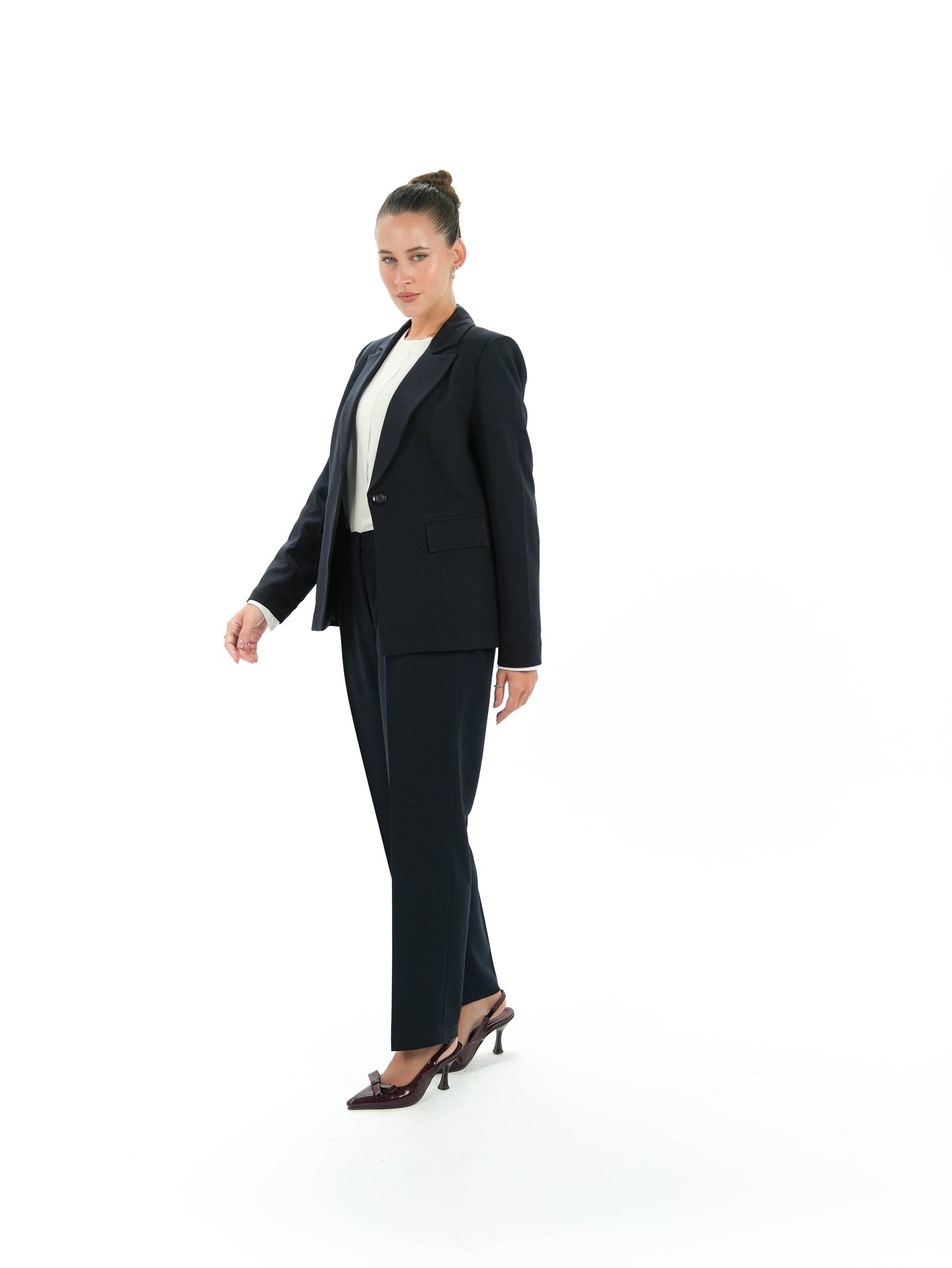 Kayan Sharp Blazer in Navy