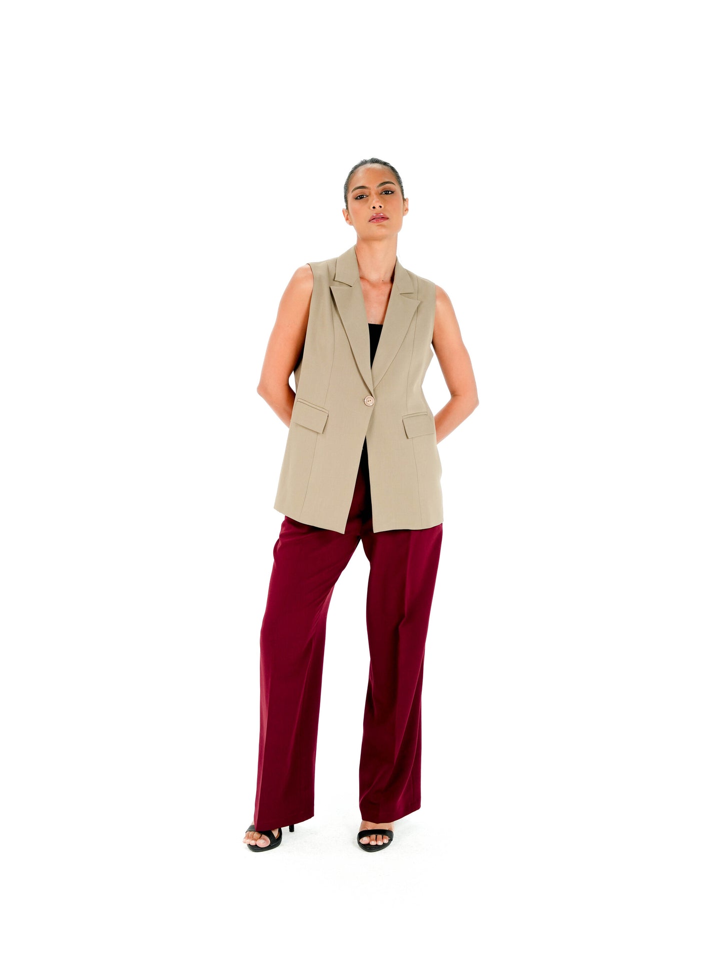 Kayan Contrast Vest in Beige