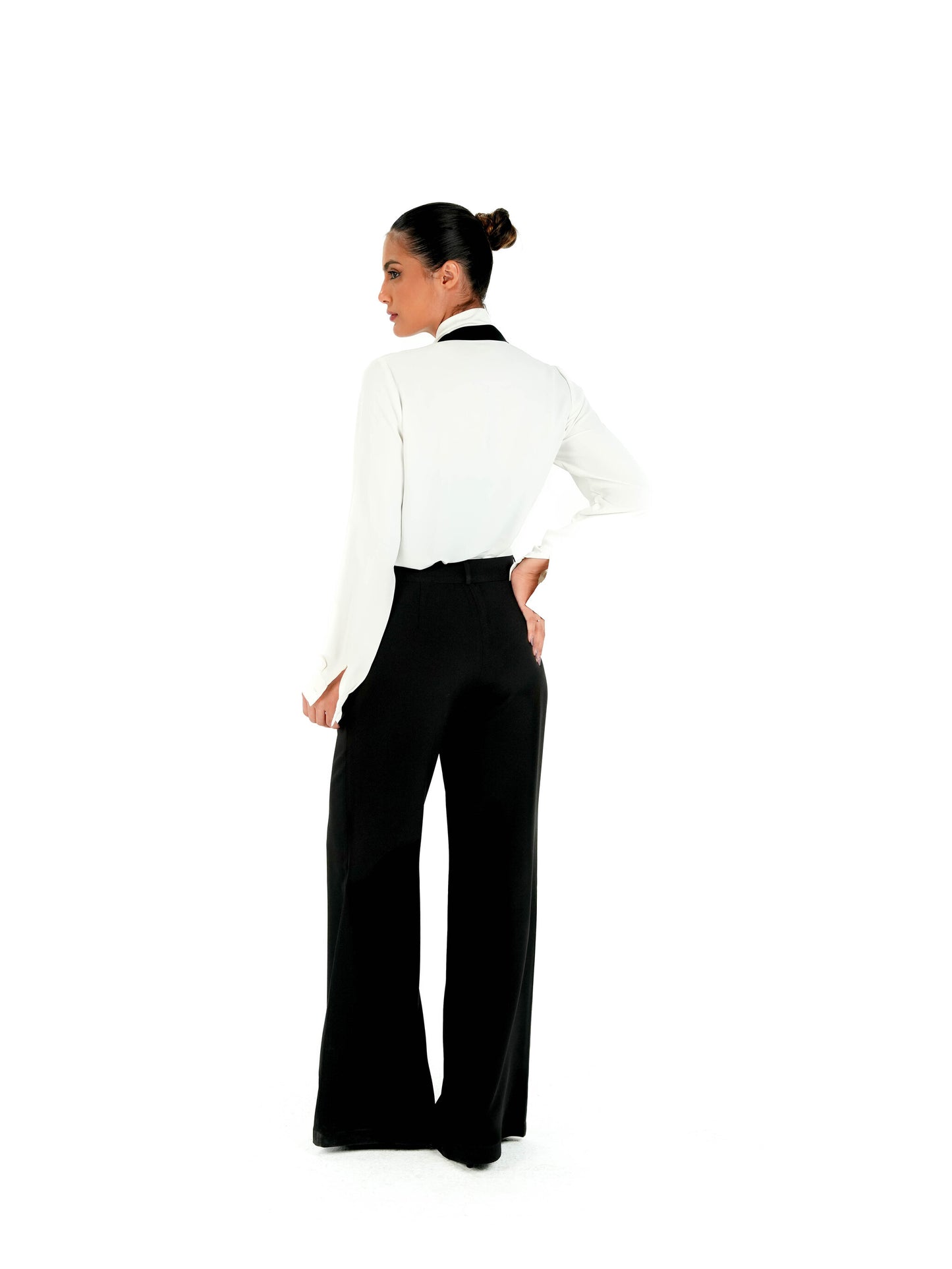Kayan Tie Blouse in White