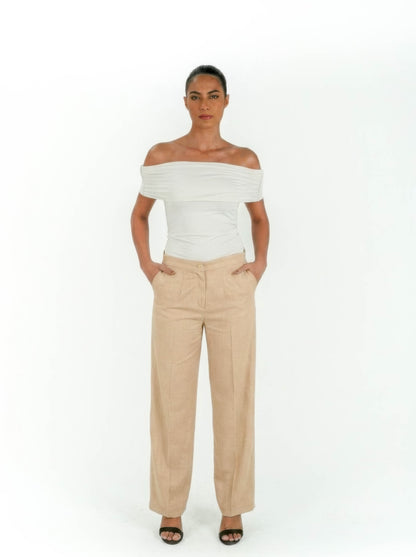 Kayan Linen Trousers in Beige